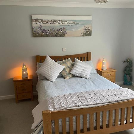 2 The Palms Bed & Breakfast Saint Hilary  Bagian luar foto